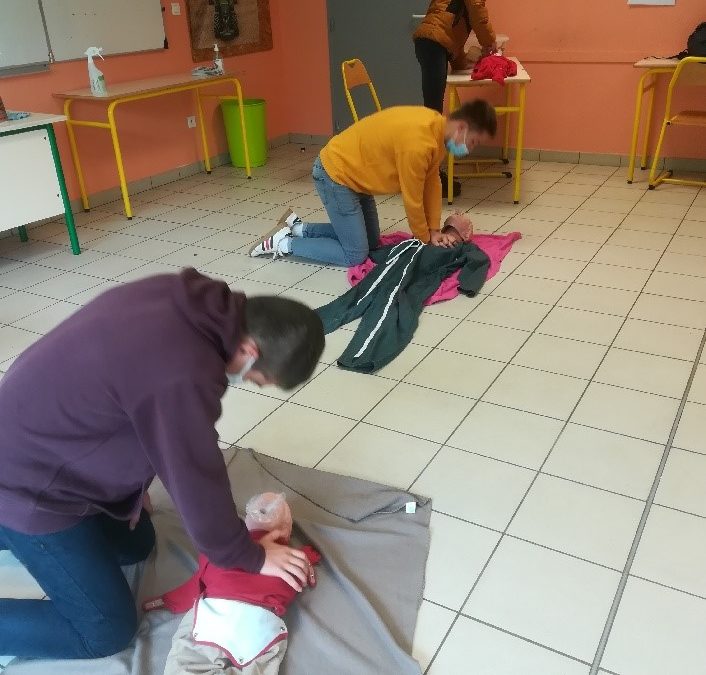 MFR-CFA Chemillé : Formation SST pour les 2nde Bac Pro et CAPa 1ère année !